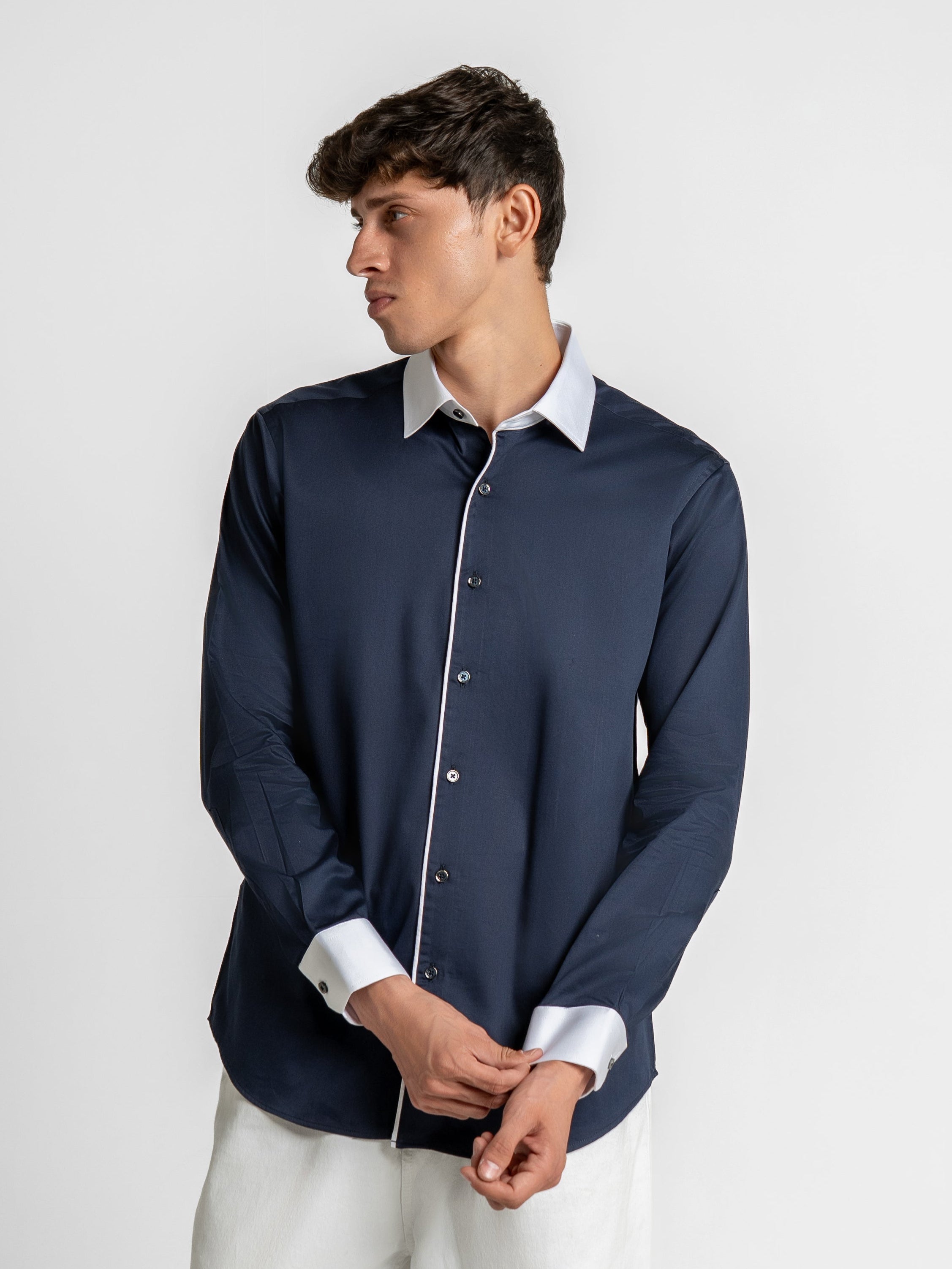 Regent Contrast Shirt - Navy blue & White
