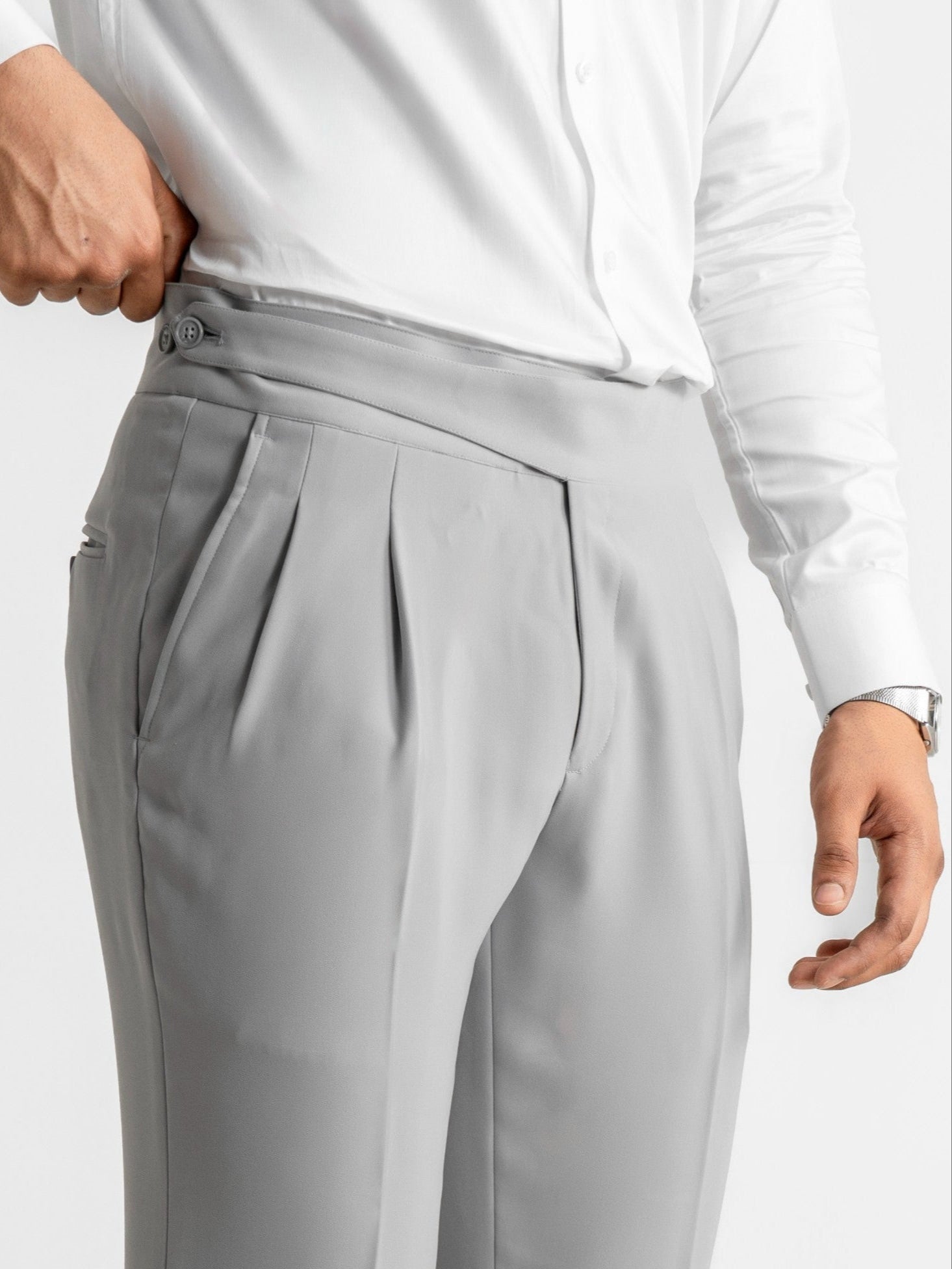 Extended-Strap Gurkha Trousers – Gray