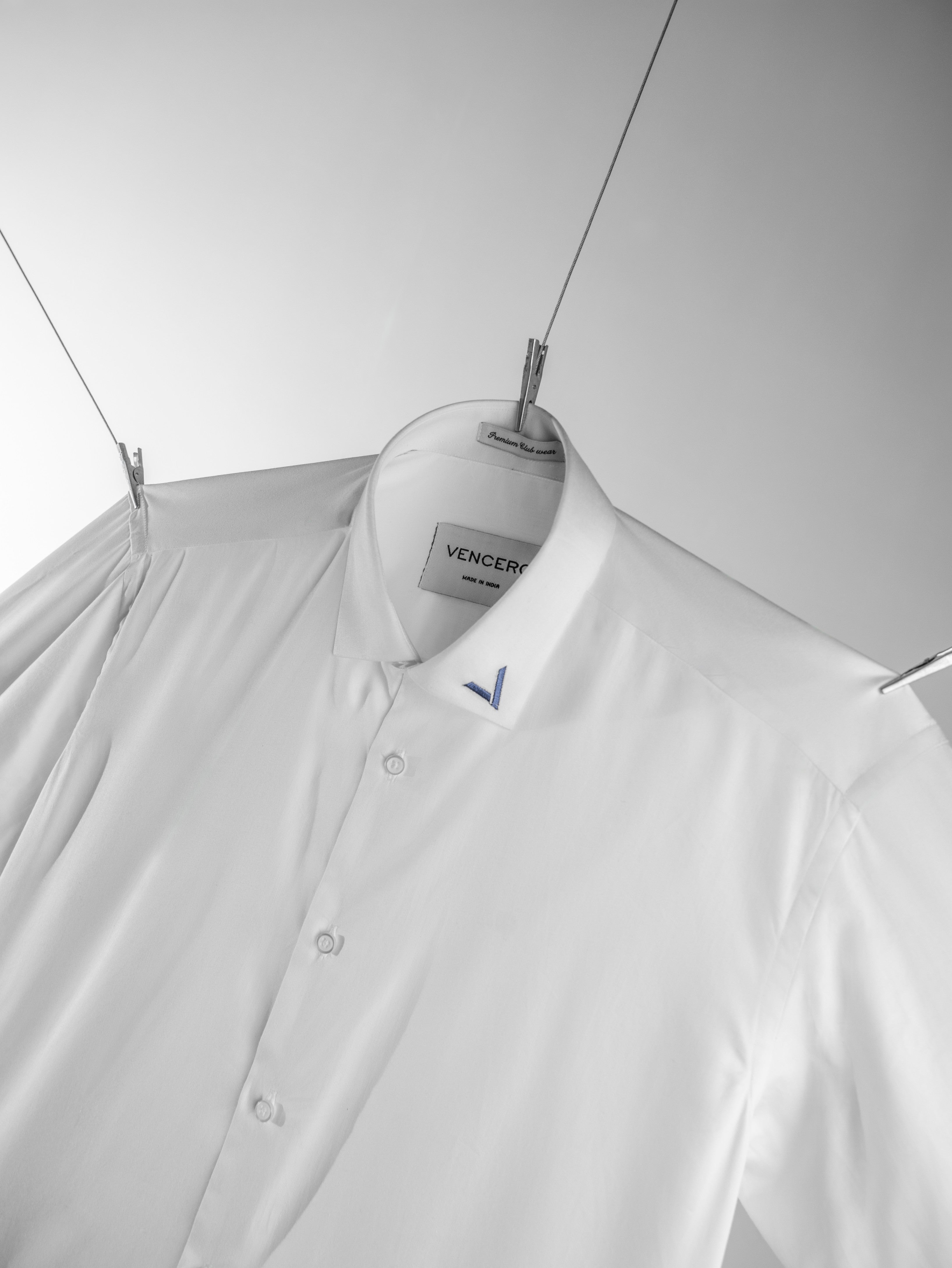 Signature White Contrast Collar Shirt